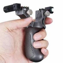 HUNTING LASER AIMING SLINGSHOT