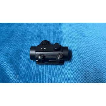 PROPOINT 1 X 30 RED DOT WEAVER/PICATINNY (USED)